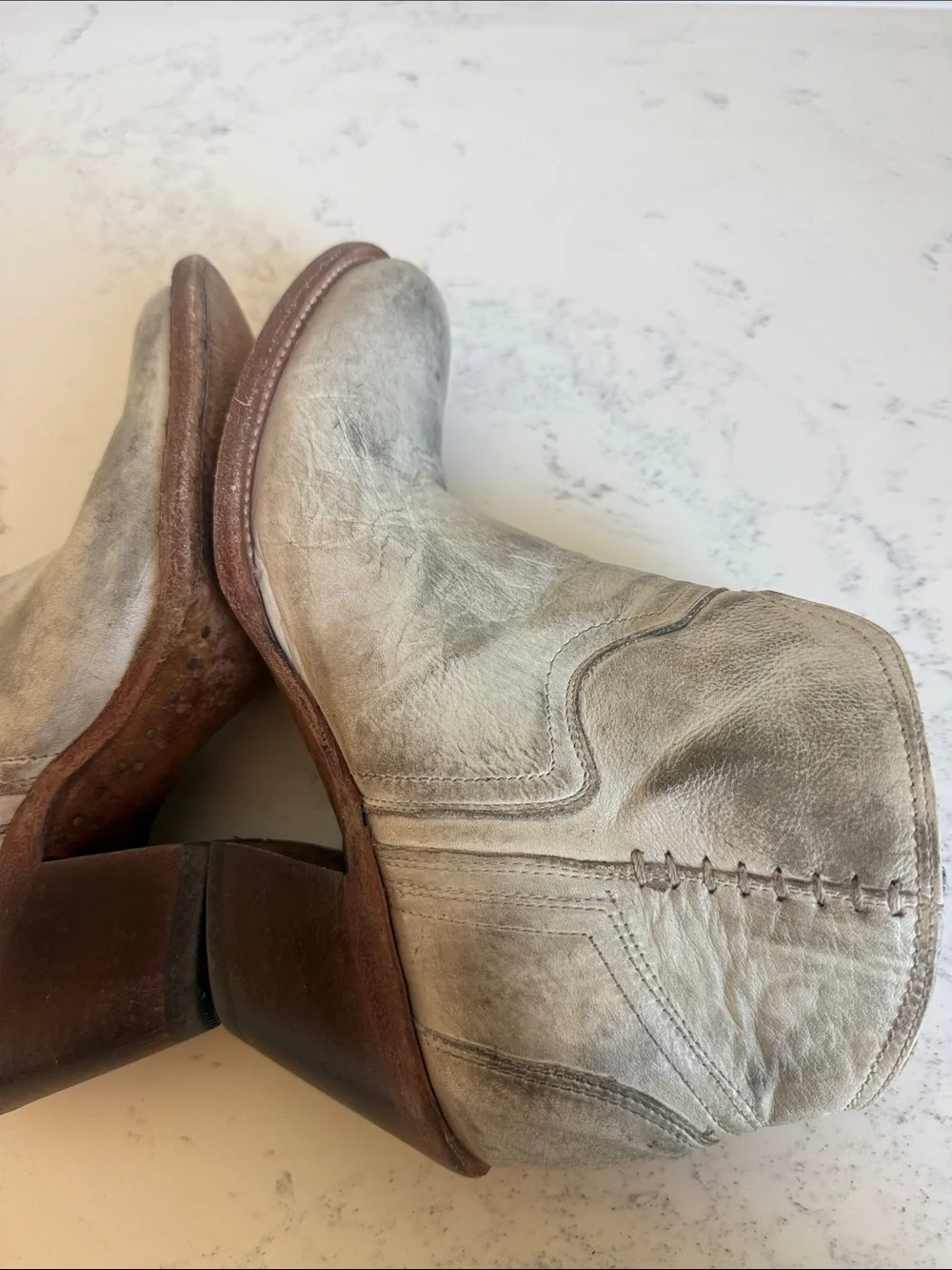 LUCCHESE Western Distressed Boots GREY/WHITE Color WOMENS size 8